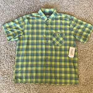 Men’s Royal Robbins green plaid collared shirt.
